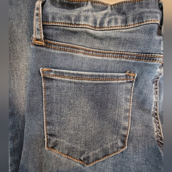 Articles Of Society Low Rise Raw-Hem Form Fitting Jeggings - Size 25 - Picture 6 of 12